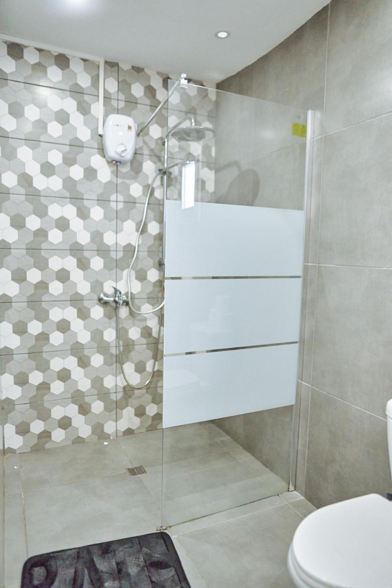 Nissi Adonis Suites Ayía Nápa Extérieur photo